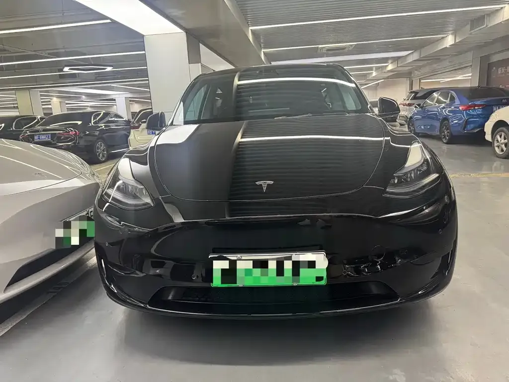Tesla Model Y 2023 из CN, фото 4