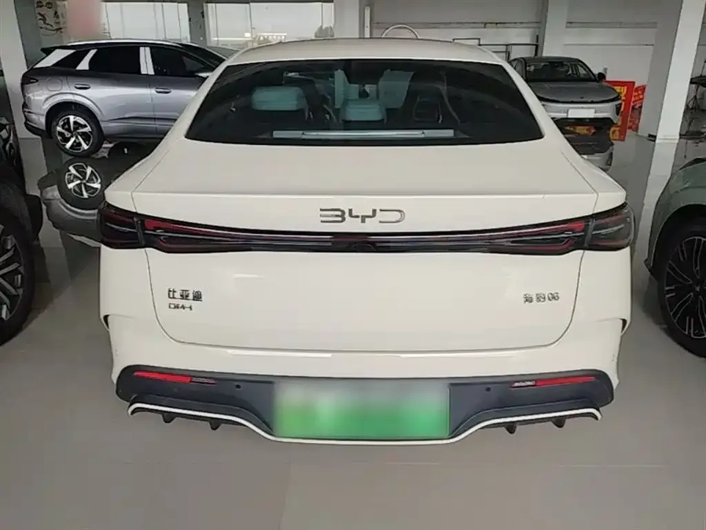 BYD Seal 06 — фото 10