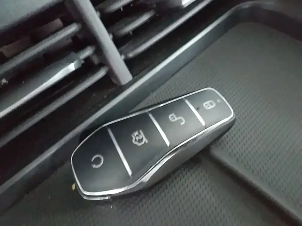 BYD Seal 06 — фото 3