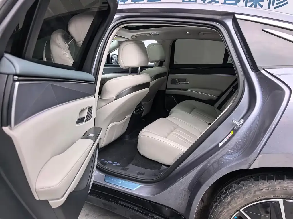 BYD Han L 2025 из CN, фото 4