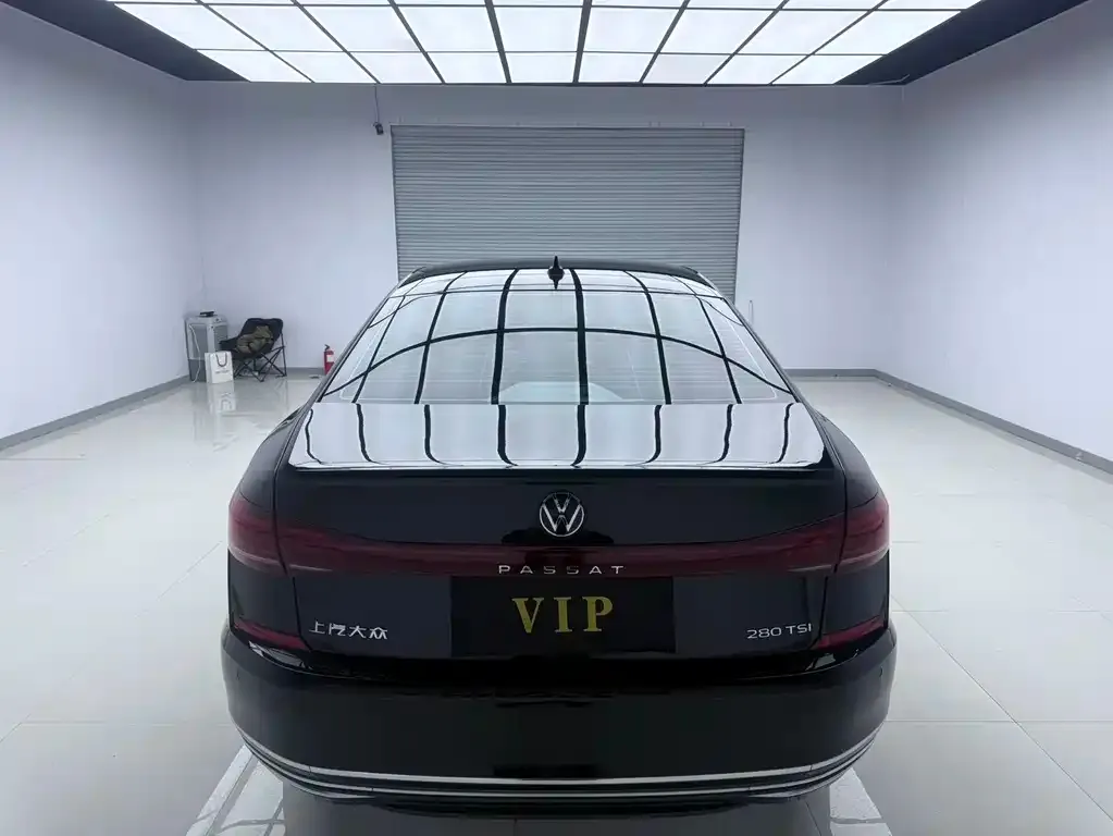 Volkswagen Passat — фото 3