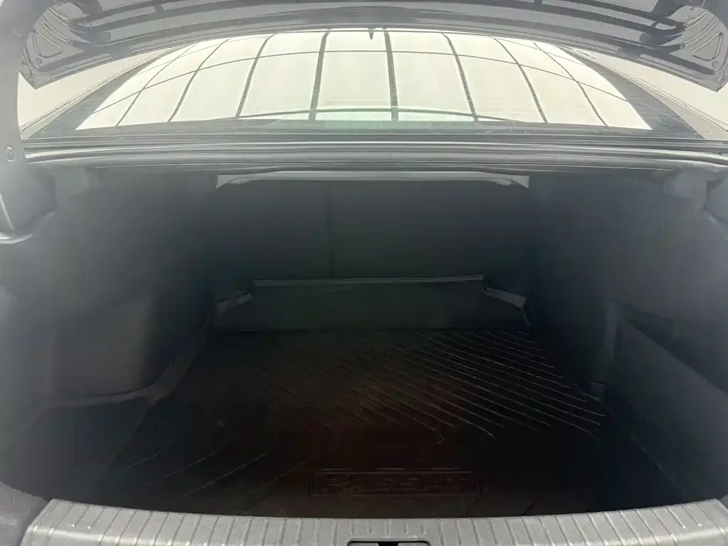 Volkswagen Passat — фото 2