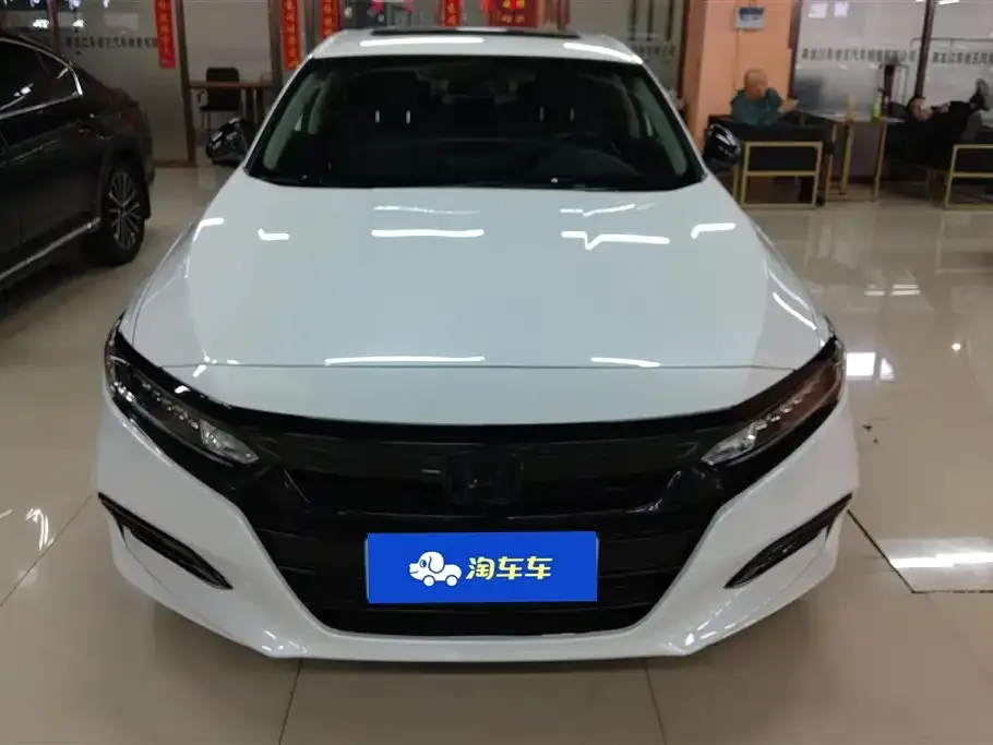 Honda Accord — фото 3