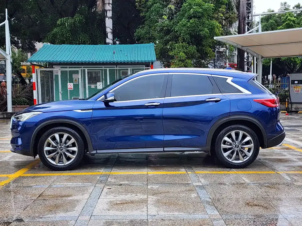 Infiniti QX50 2021 из CN, фото 10