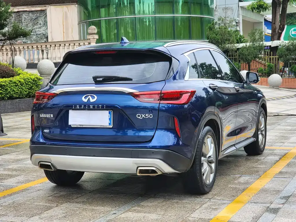 Infiniti QX50 2021 из CN, фото 9