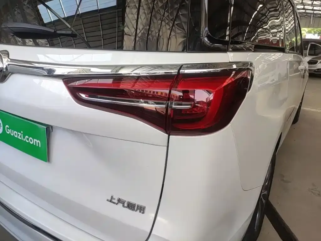 Buick GL8 2021 из CN, фото 8