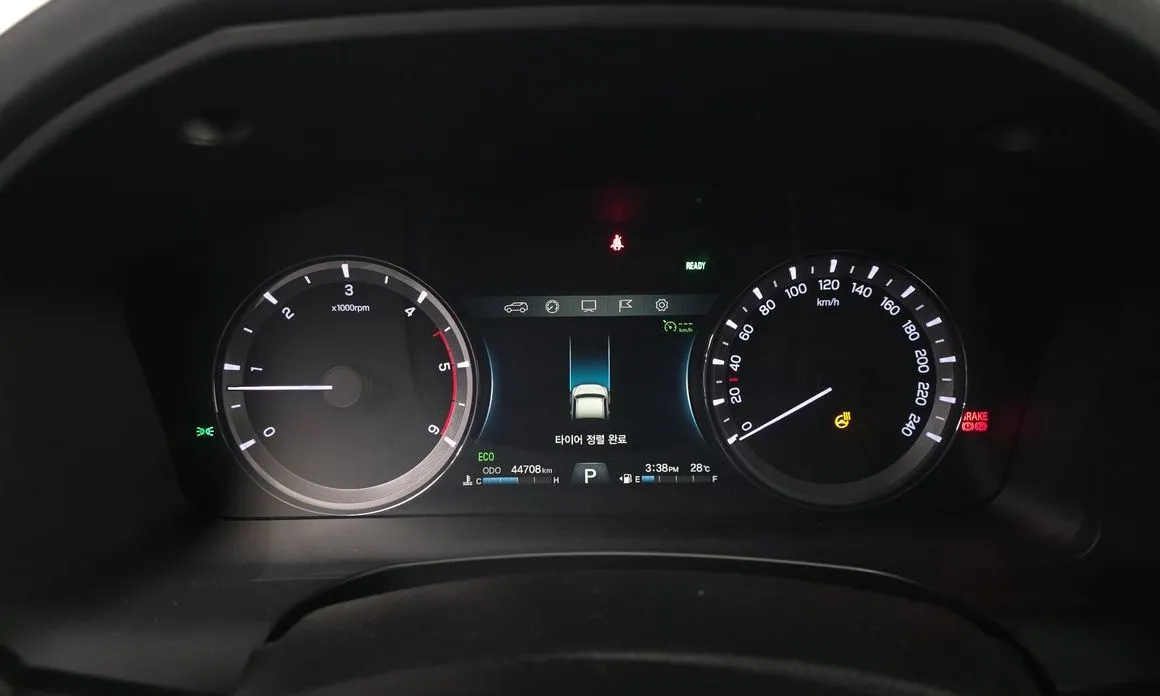 KG Mobility (Ssangyong) Rexton 2021 из KR, фото 2