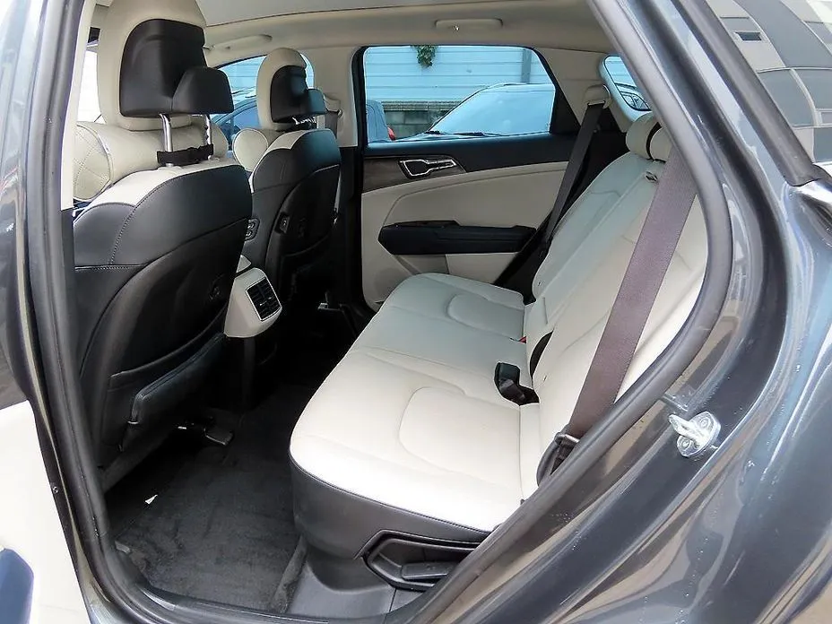 Kia Sportage — фото 6