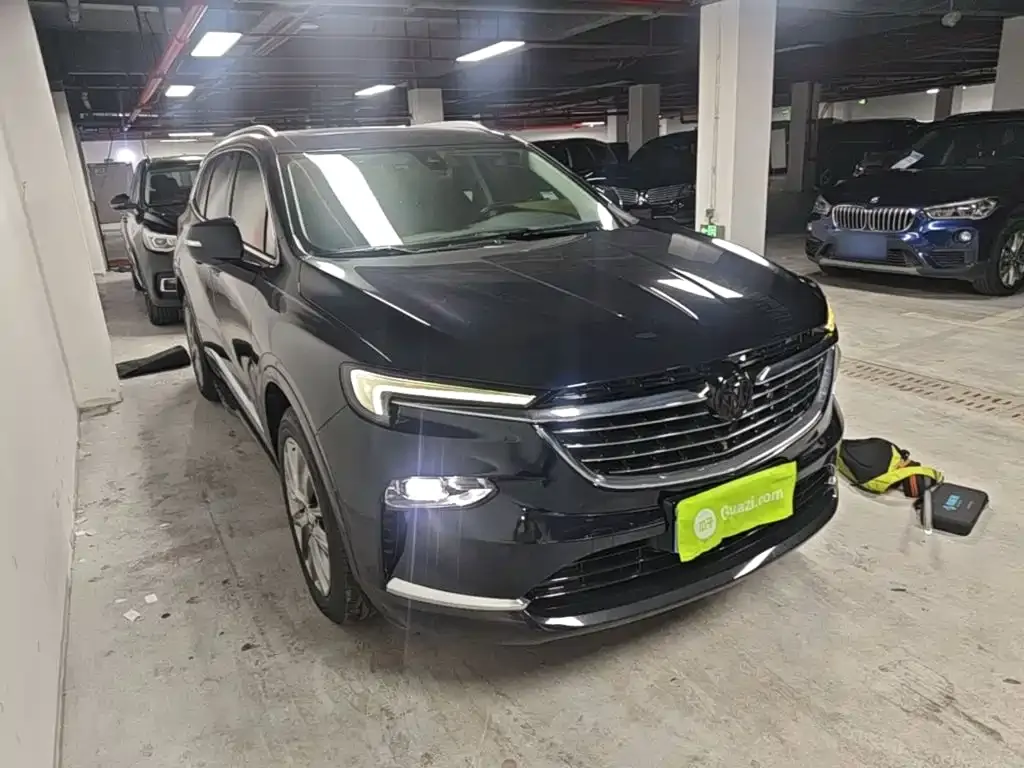 Buick Enclave 2021 из CN, фото 2