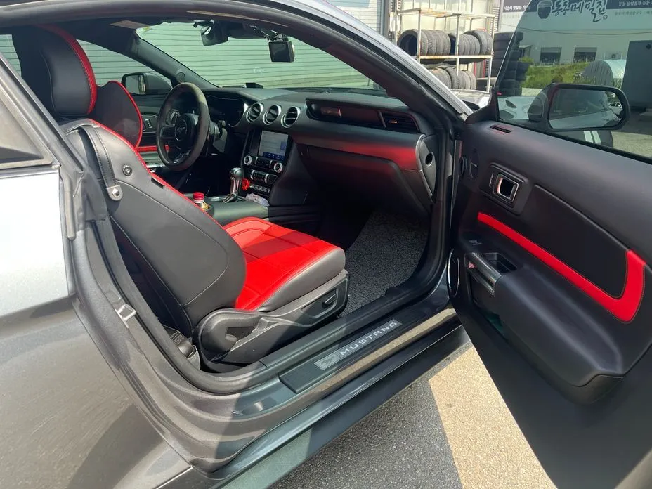 Ford Mustang 2022 из KR, фото 2