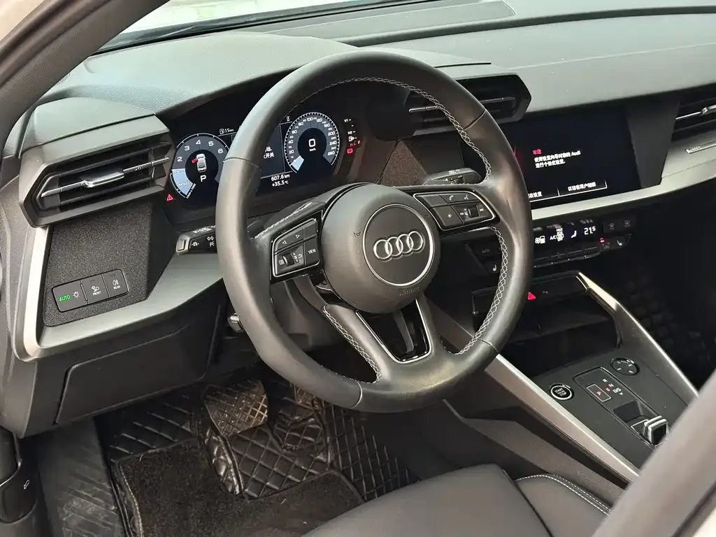 Audi A3 — фото 8