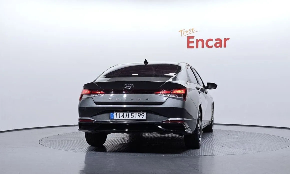 Hyundai AVANTE 2021 из KR, фото 3