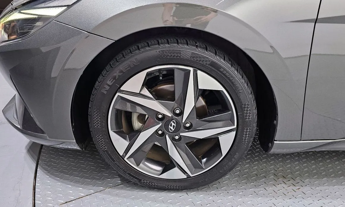 Hyundai AVANTE 2021 из KR, фото 9