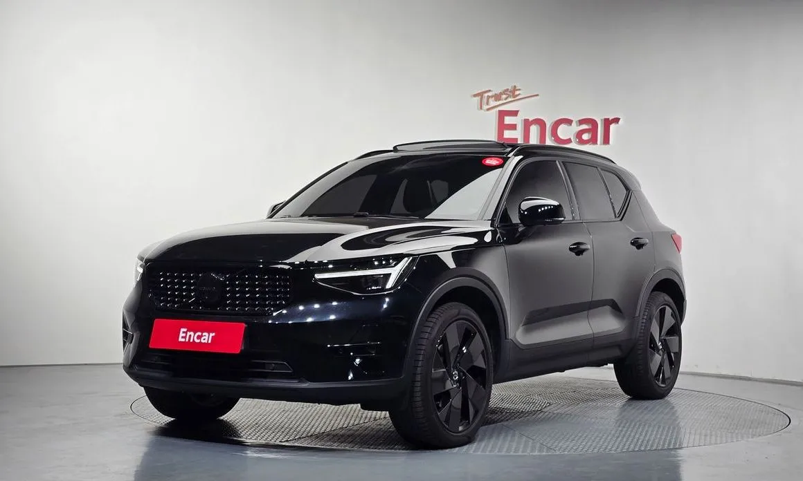 Volvo XC40 2025 из KR, фото 1