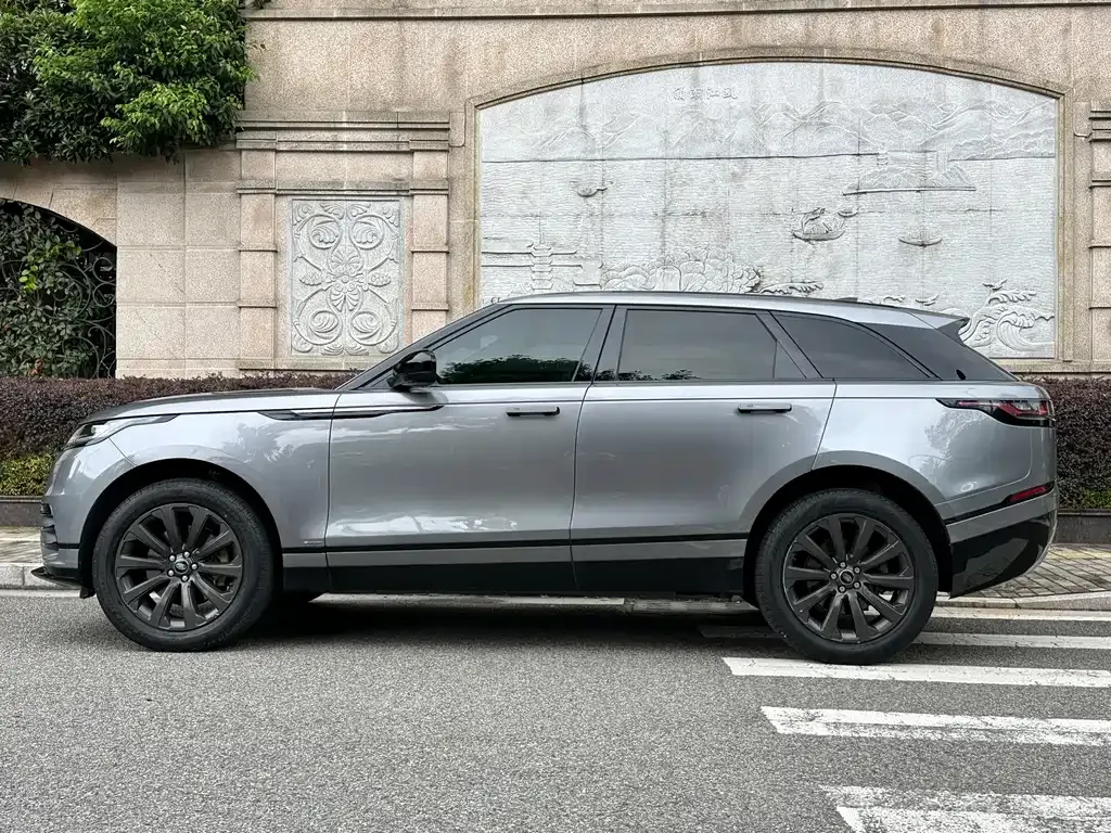 Land Rover Velar — фото 4