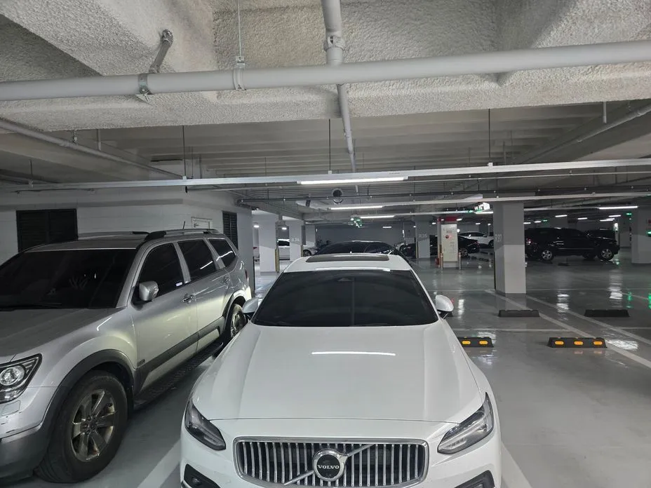Volvo S90 2023 из KR, фото 5