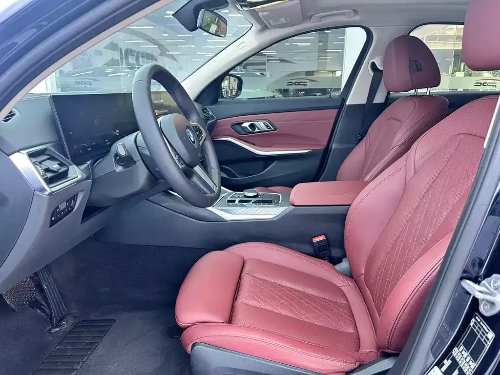 BMW i3 2024 из CN, фото 6