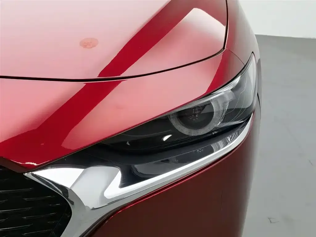 Mazda 3 Axela — фото 2