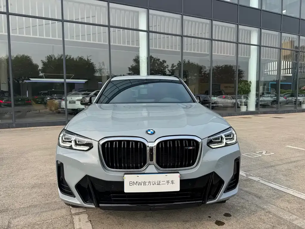 BMW X3 M40i