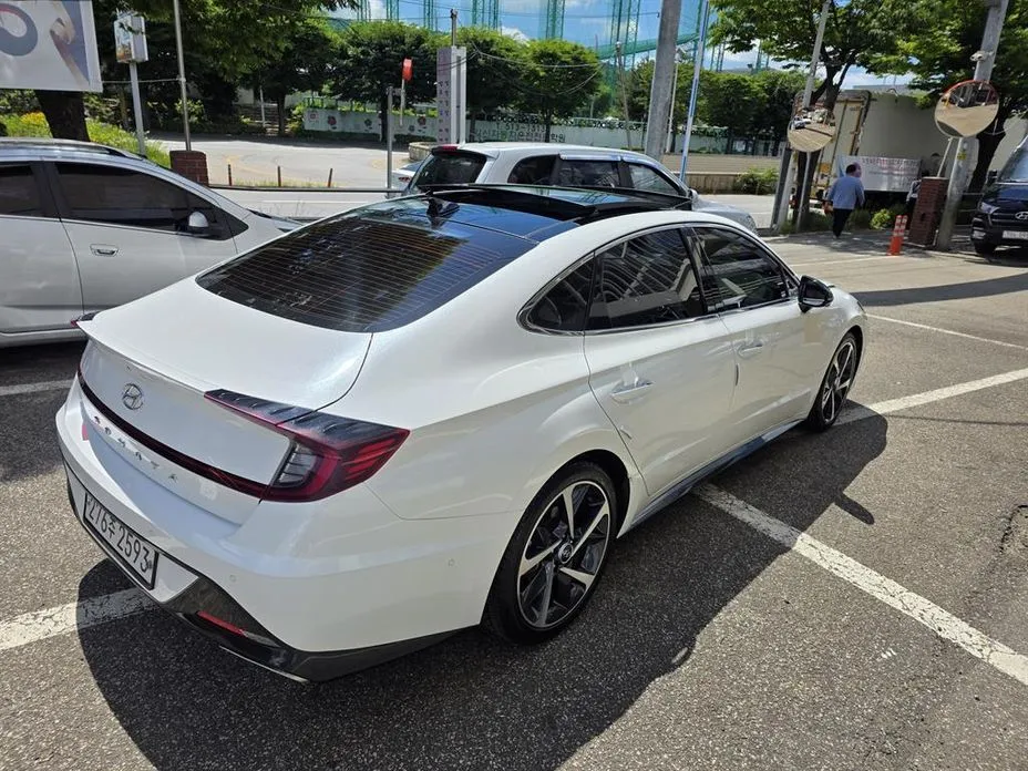 Hyundai Sonata — фото 7