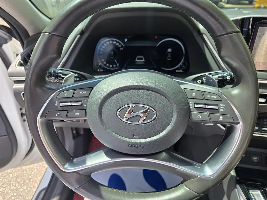Hyundai Sonata — фото 4