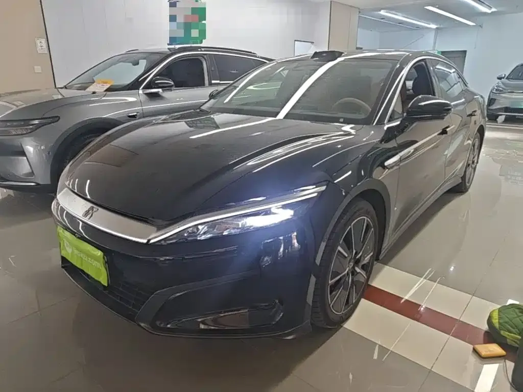 BYD Han L