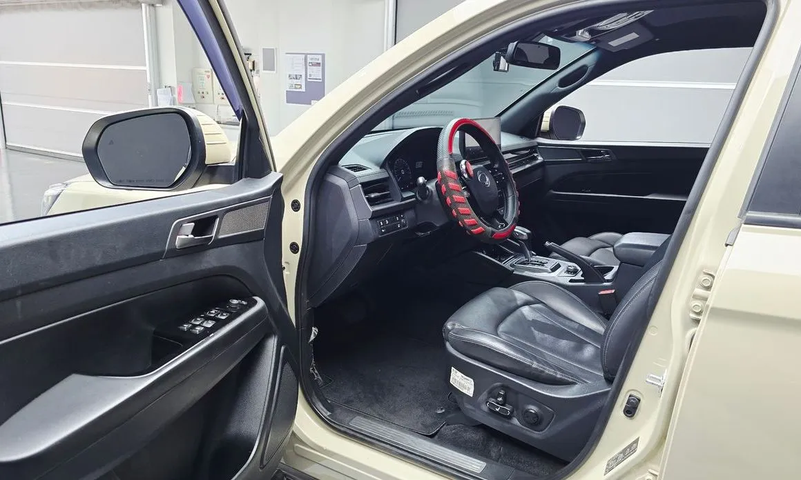 KG Mobility (Ssangyong) Rexton — фото 9