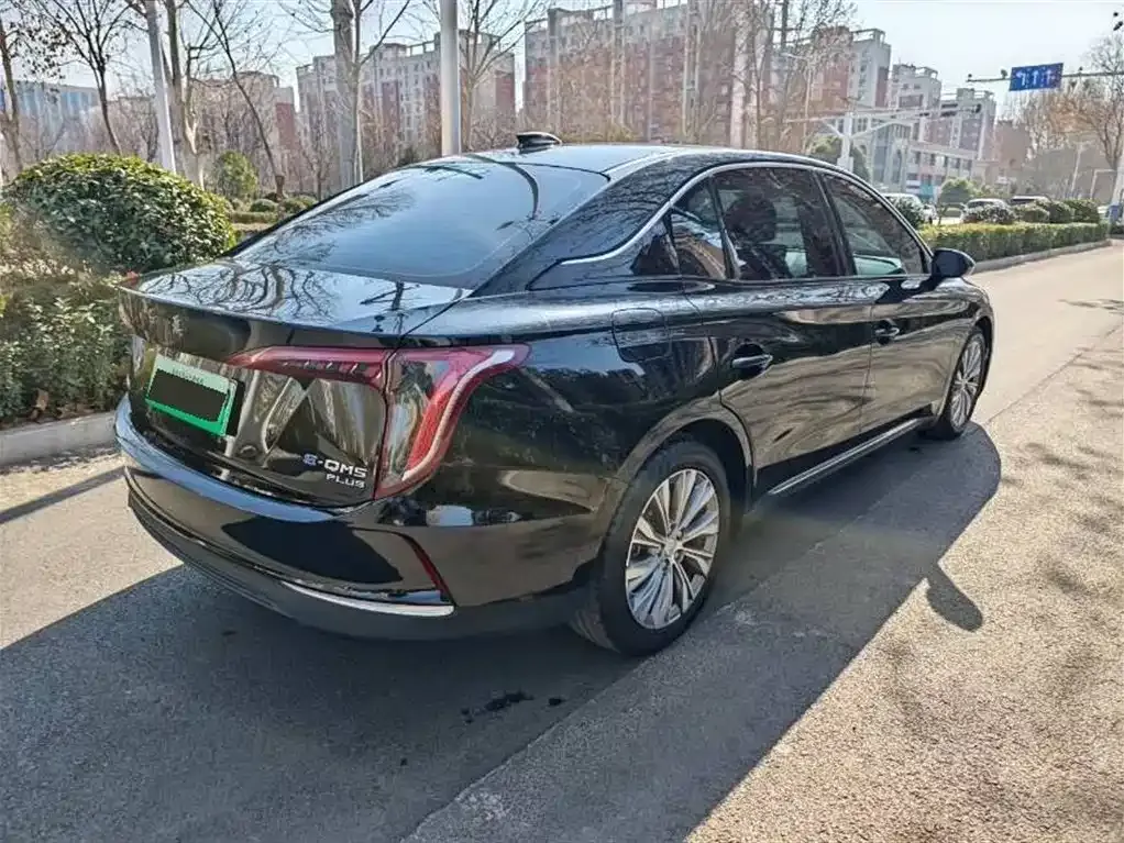 Hongqi E-QM5 — фото 4