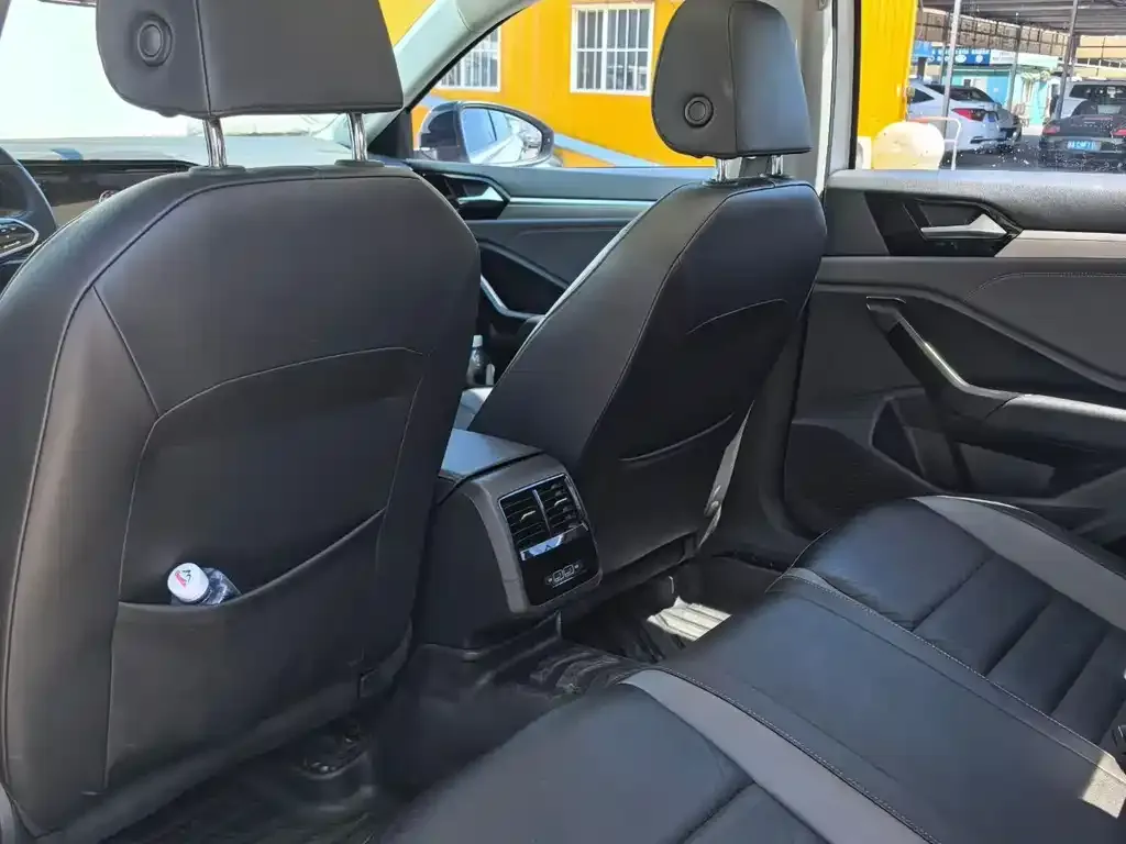 Volkswagen Sagitar 2022 из CN, фото 9