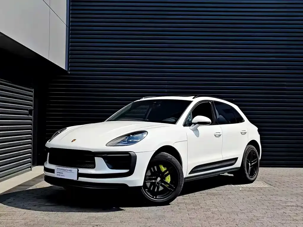 Porsche Macan — фото 1