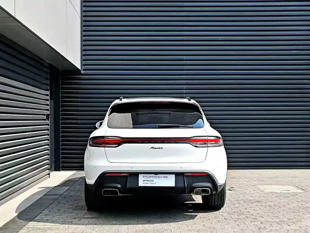 Porsche Macan — фото 8