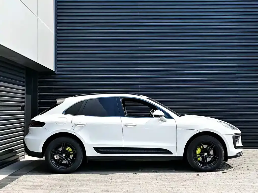 Porsche Macan — фото 6