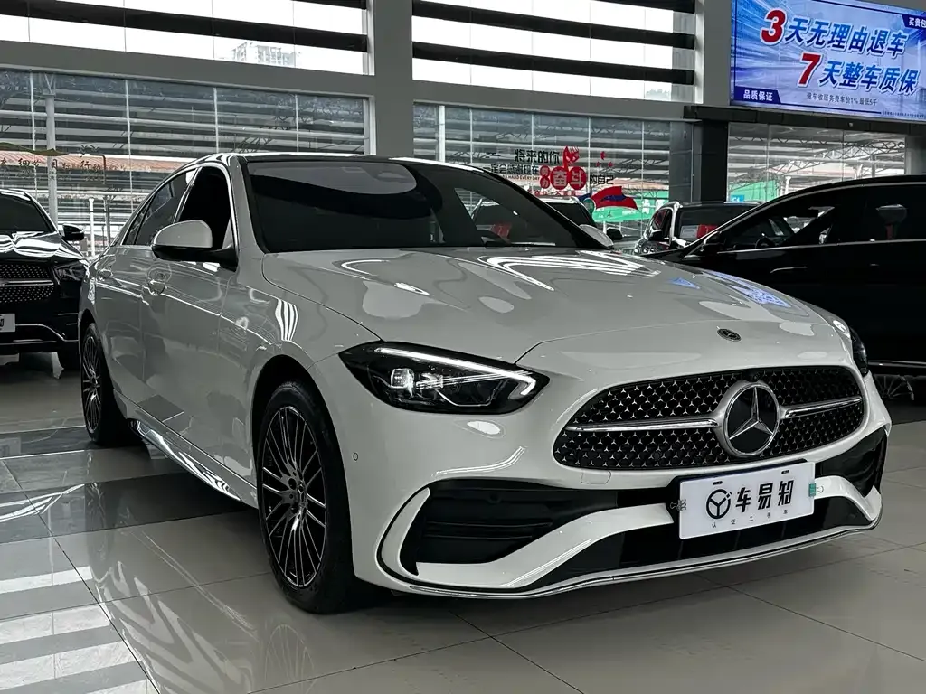 Mercedes-Benz C-Class — фото 10