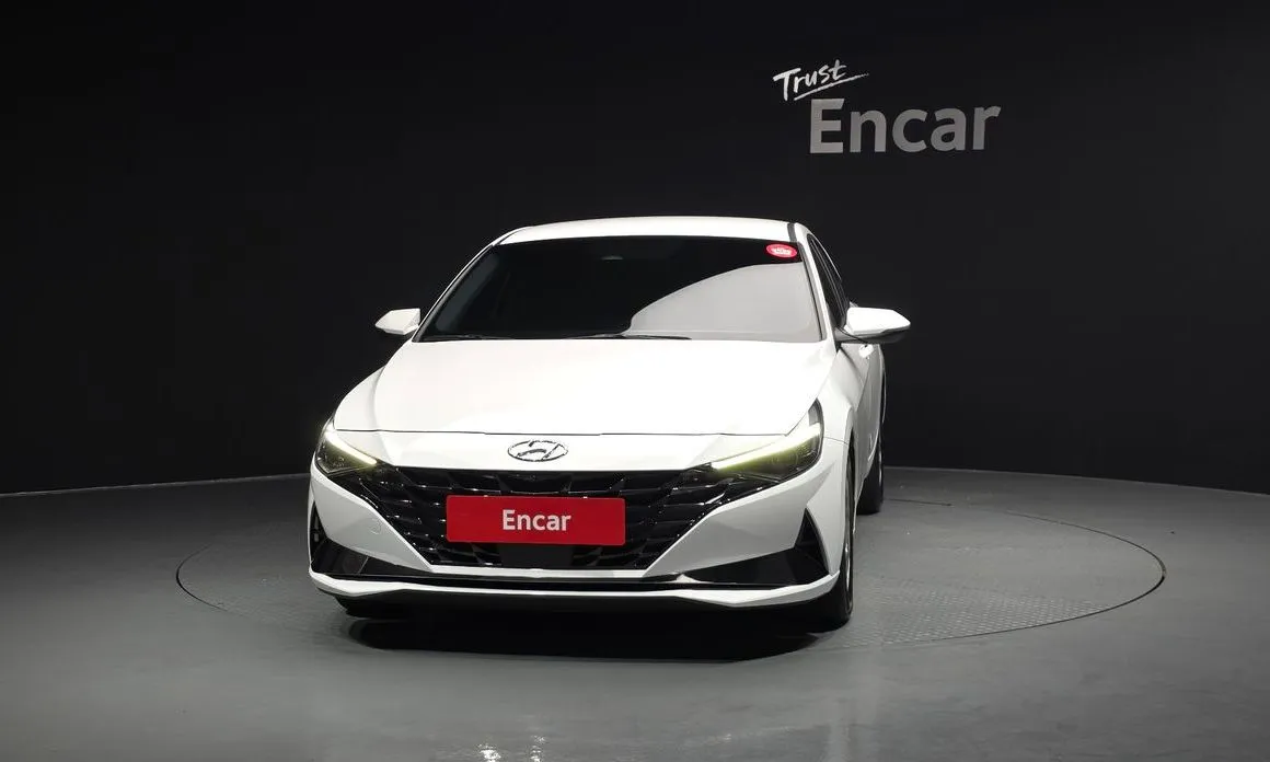 Hyundai AVANTE — фото 2