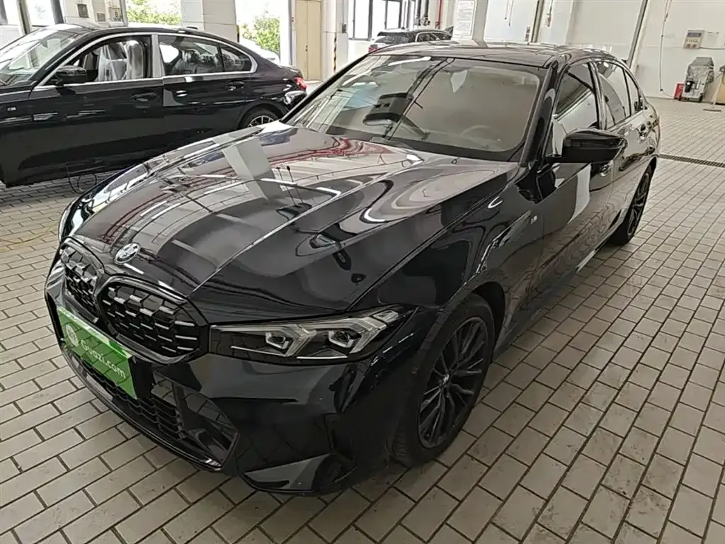 BMW 3 Series — фото 1