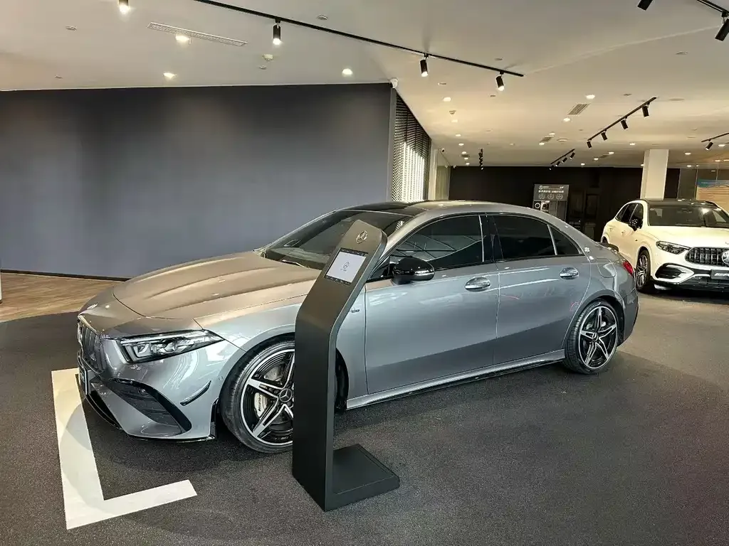 Mercedes-Benz A-Class AMG — фото 5