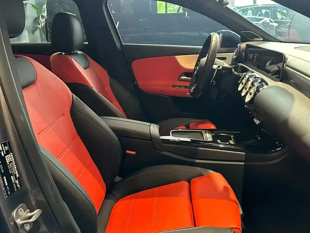 Mercedes-Benz A-Class AMG — фото 2