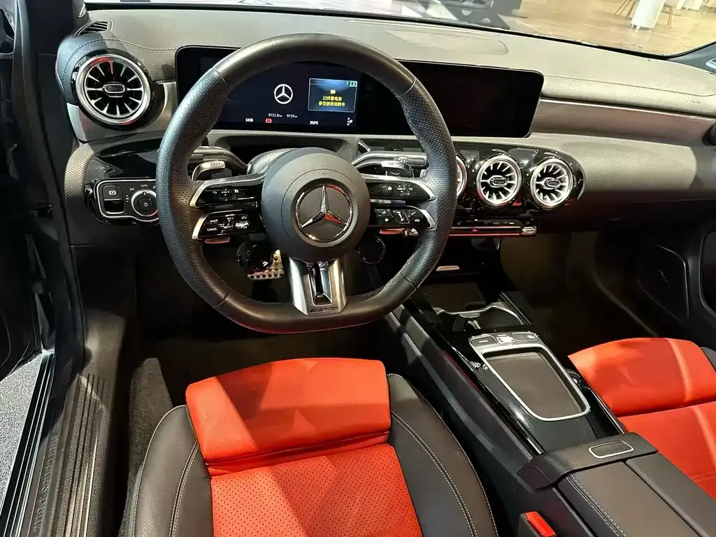 Mercedes-Benz A-Class AMG — фото 10