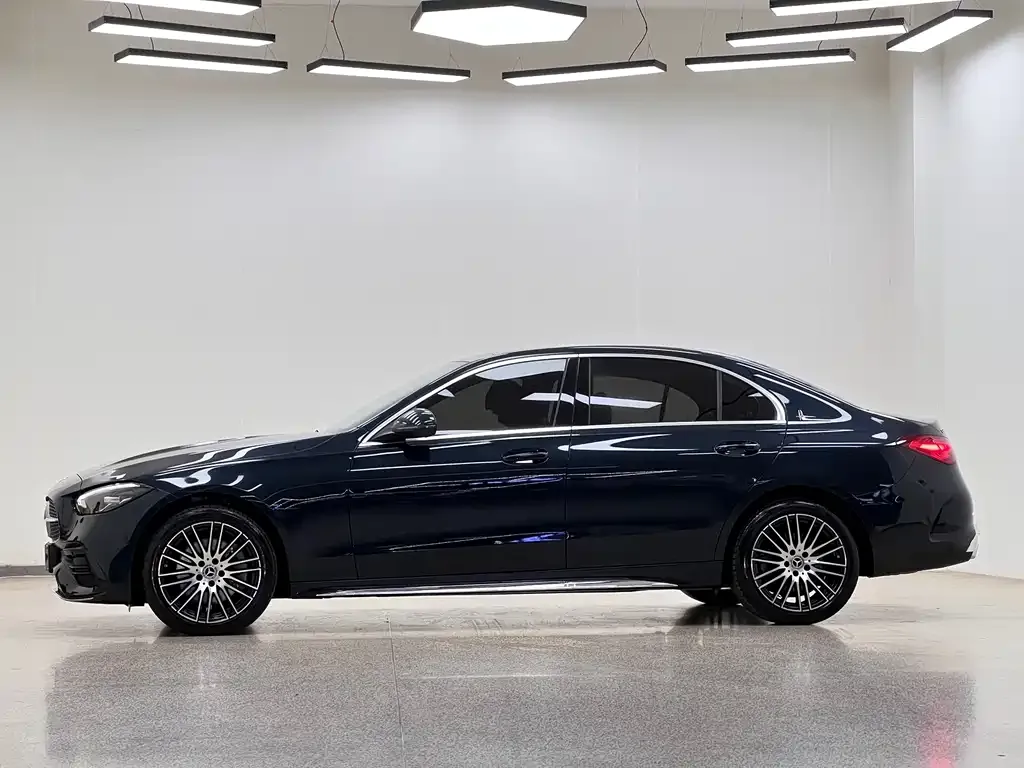 Mercedes-Benz C-Class — фото 9