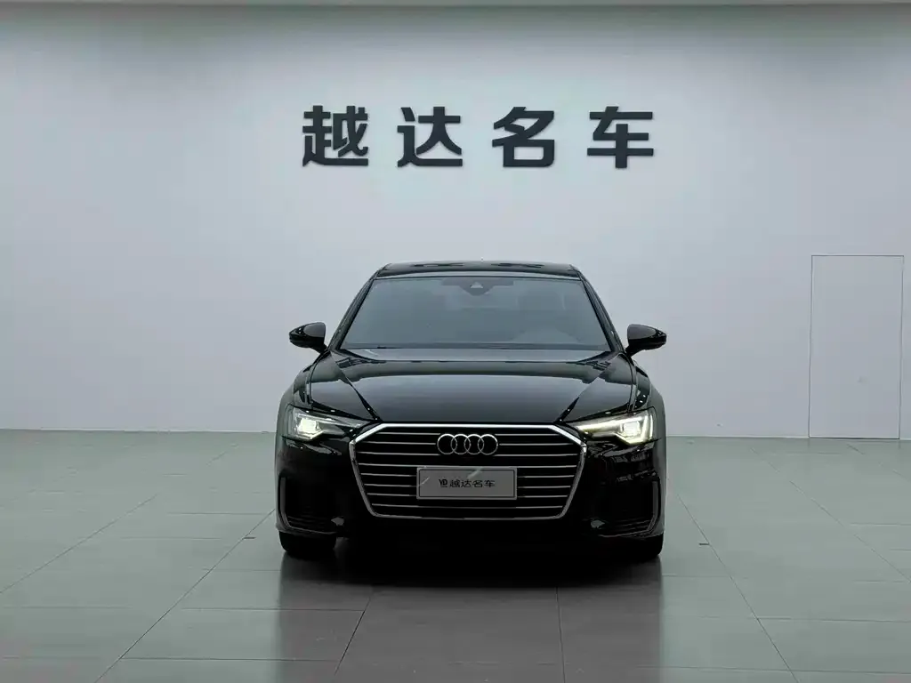 Audi A6L — фото 2