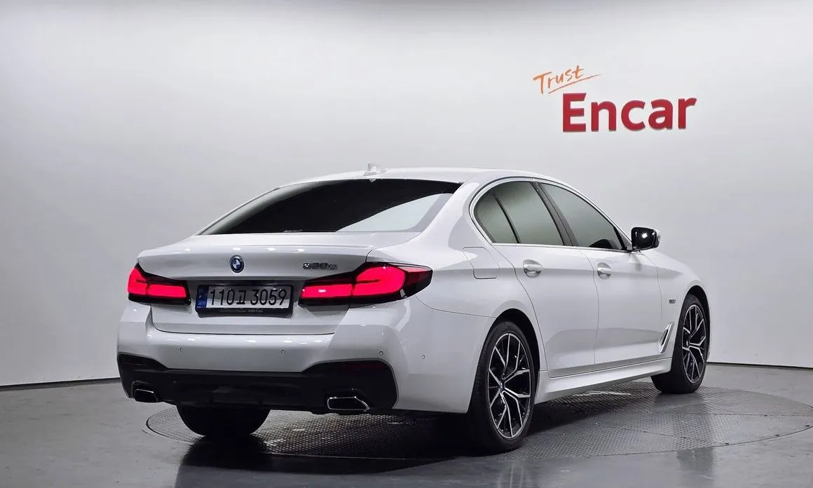 BMW 5-Series 2022 из KR, фото 5