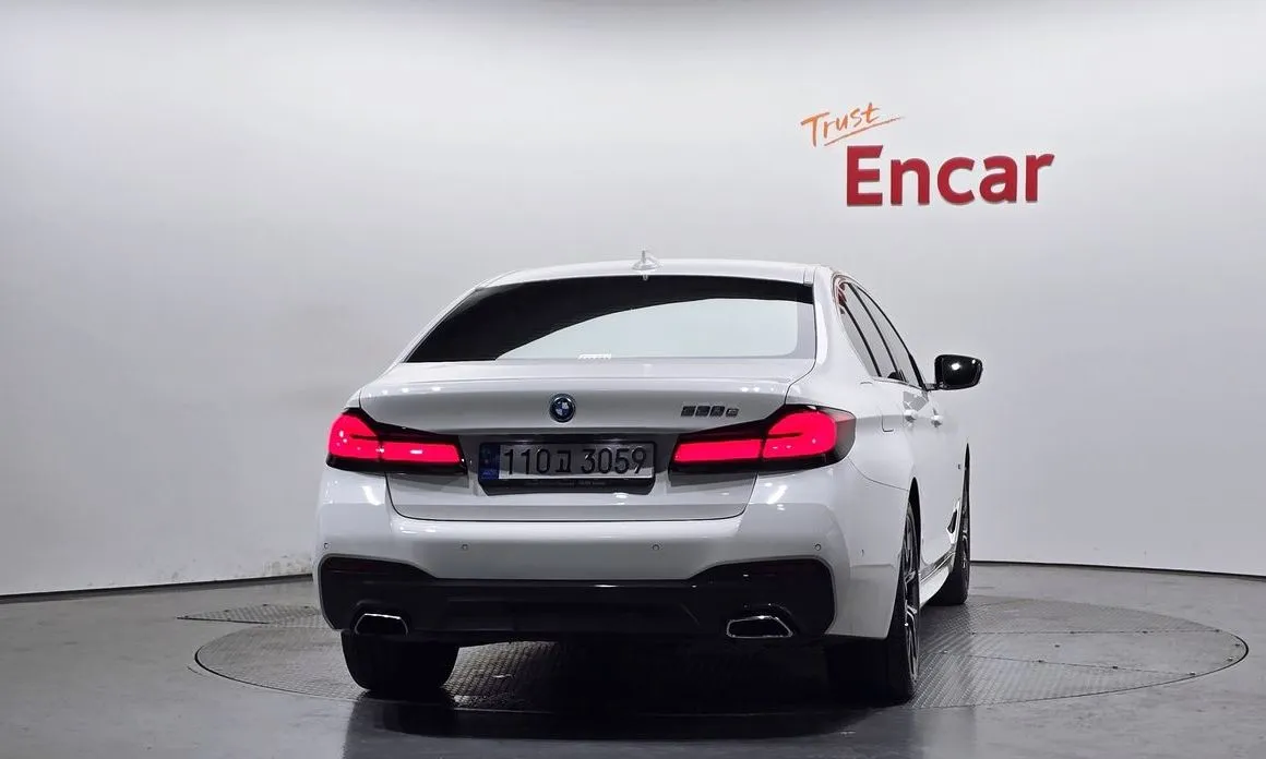 BMW 5-Series 2022 из KR, фото 4