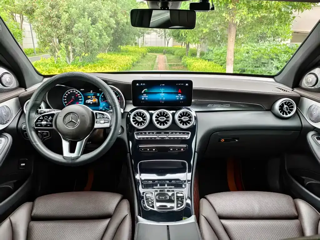Mercedes-Benz GLC — фото 10