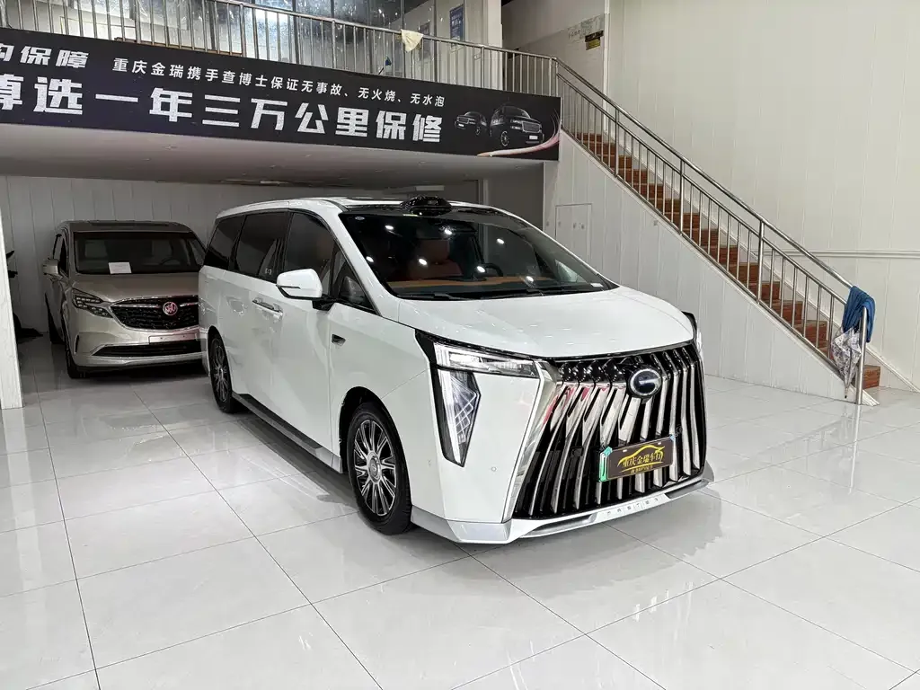 GAC Motor Trumpchi M8 — фото 7