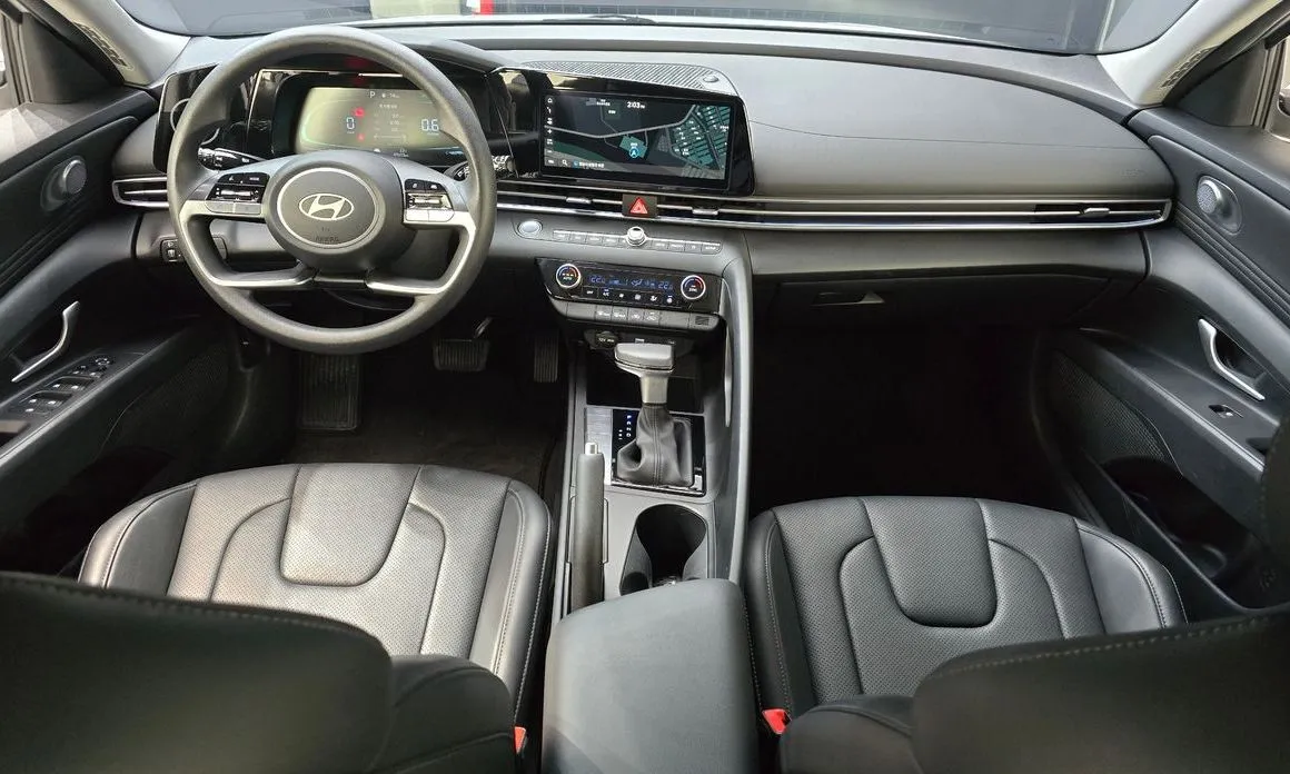 Hyundai AVANTE — фото 9