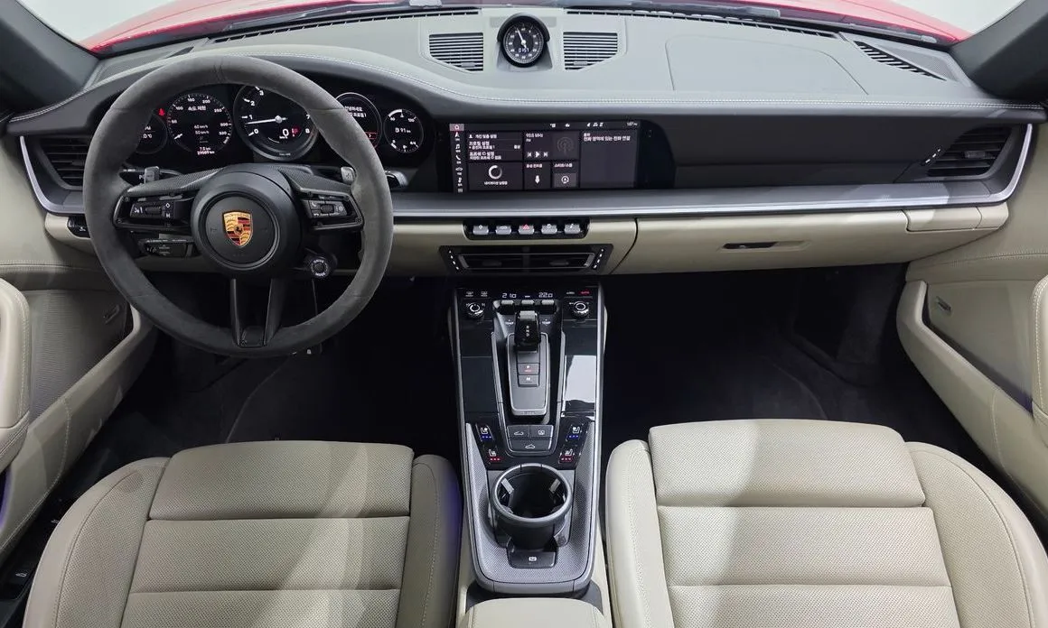 Porsche 911 2021 из KR, фото 10