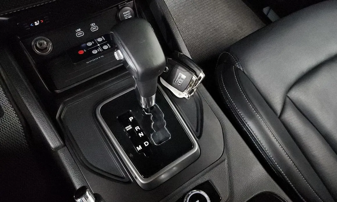 KG Mobility (Ssangyong) Rexton — фото 9