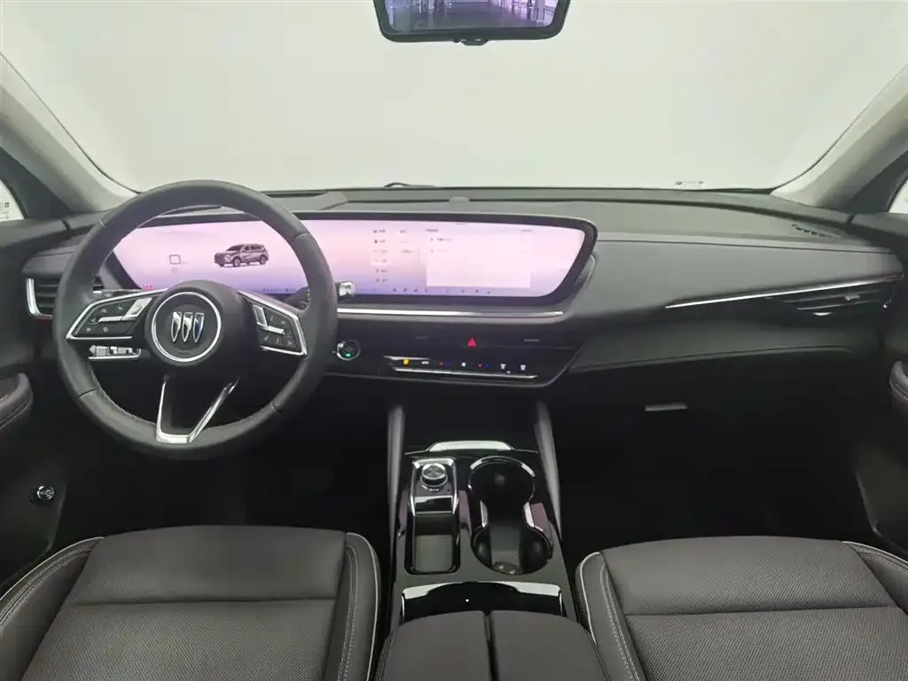 Buick Envision Plus — фото 5