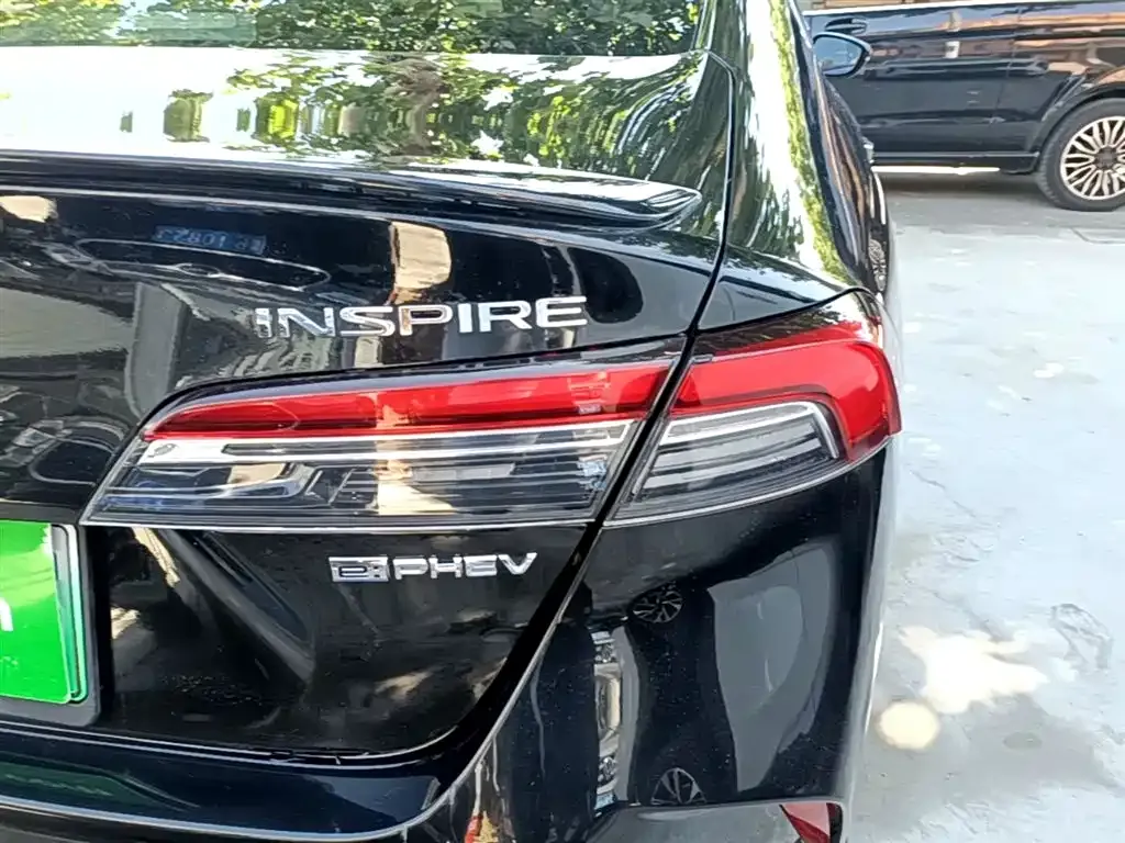 Honda Inspire PHEV 2024 из CN, фото 10