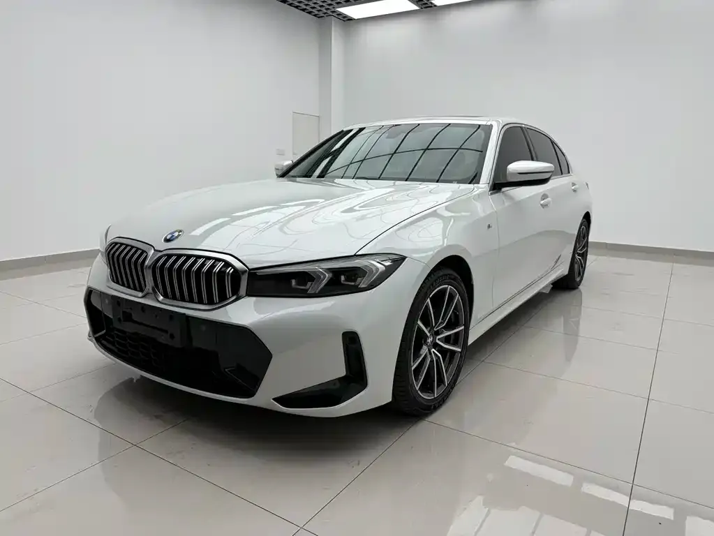 BMW 3 Series — фото 1